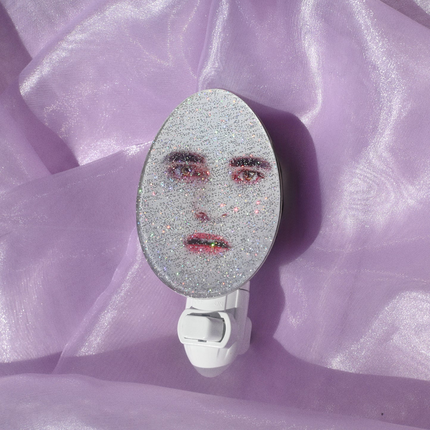Eggward Nightlight