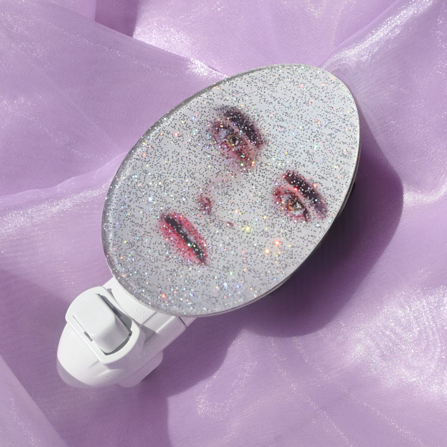 Eggward Nightlight