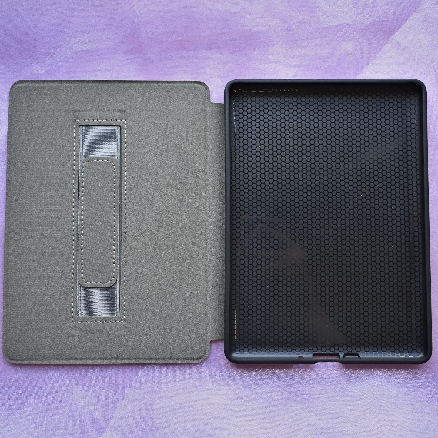 E-Reader Case Enchiridion